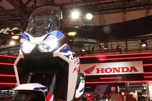 honda-nov23-full24eulineup-eicma-gallery5.jpg