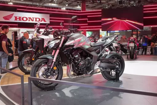 honda-nov23-full24eulineup-eicma-gallery8.jpg