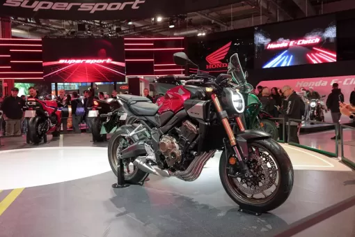 honda-nov23-full24eulineup-eicma-gallery9.jpg